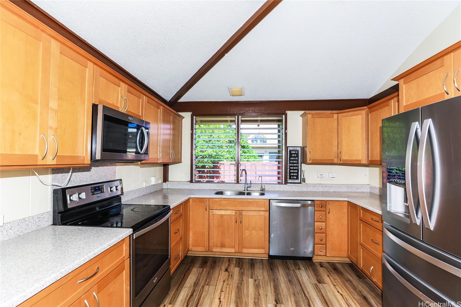 95-436  Kaawela Place Mililani Area, Central home - photo 6 of 25