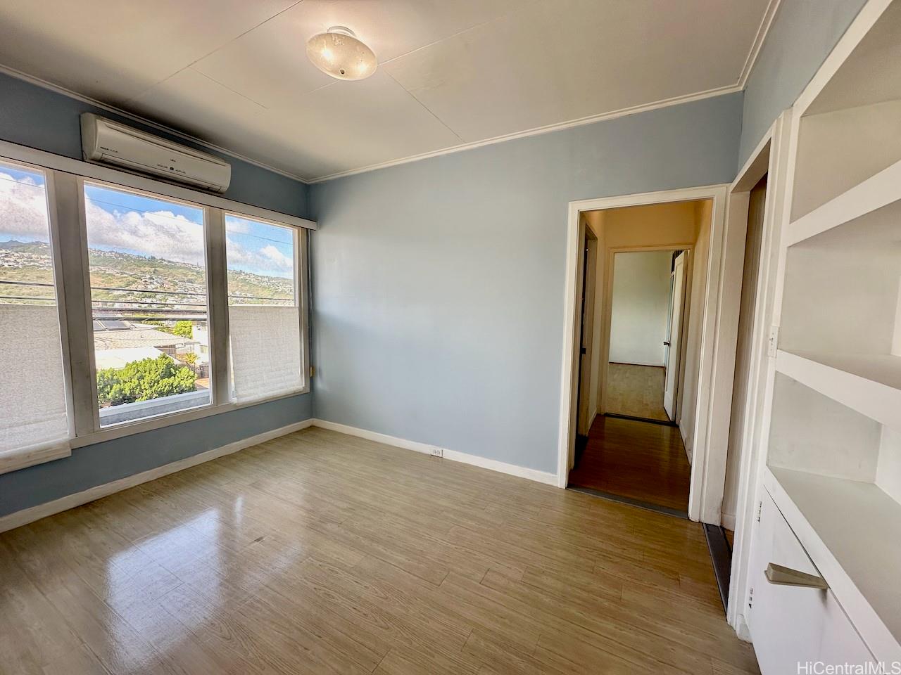 955 14th Ave Honolulu - Rental - photo 3 of 18