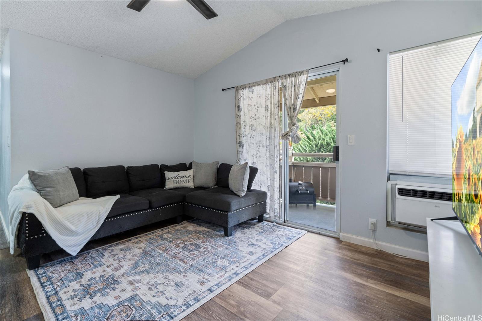 95-510 Wikao Street townhouse # B206, Mililani, Hawaii - photo 3 of 25