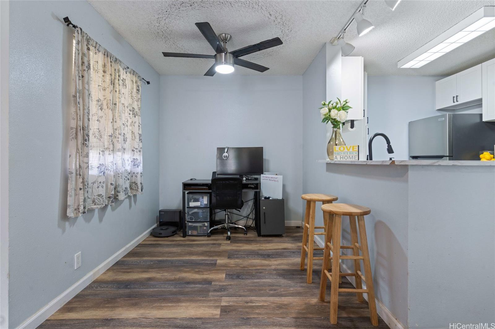 95-510 Wikao Street townhouse # B206, Mililani, Hawaii - photo 4 of 25