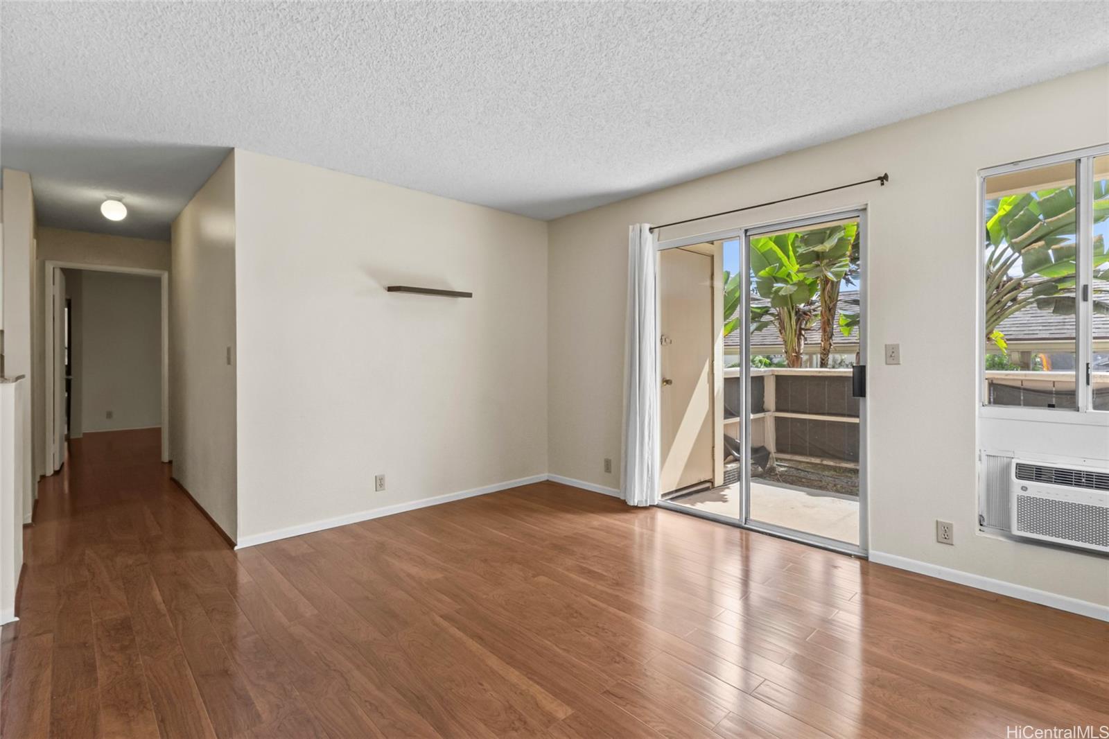 Launani Valley townhouse # D102, Mililani, Hawaii - photo 10 of 20