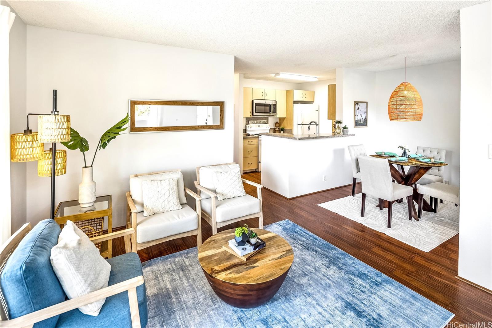 Launani Valley townhouse # D105, Mililani, Hawaii - photo 2 of 25