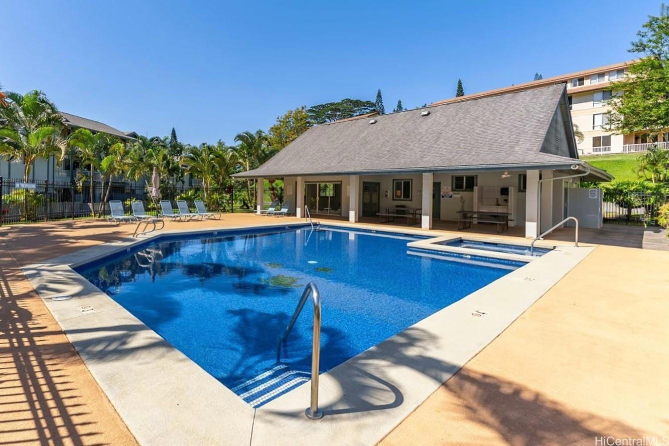 Launani Valley townhouse # D105, Mililani, Hawaii - photo 23 of 25