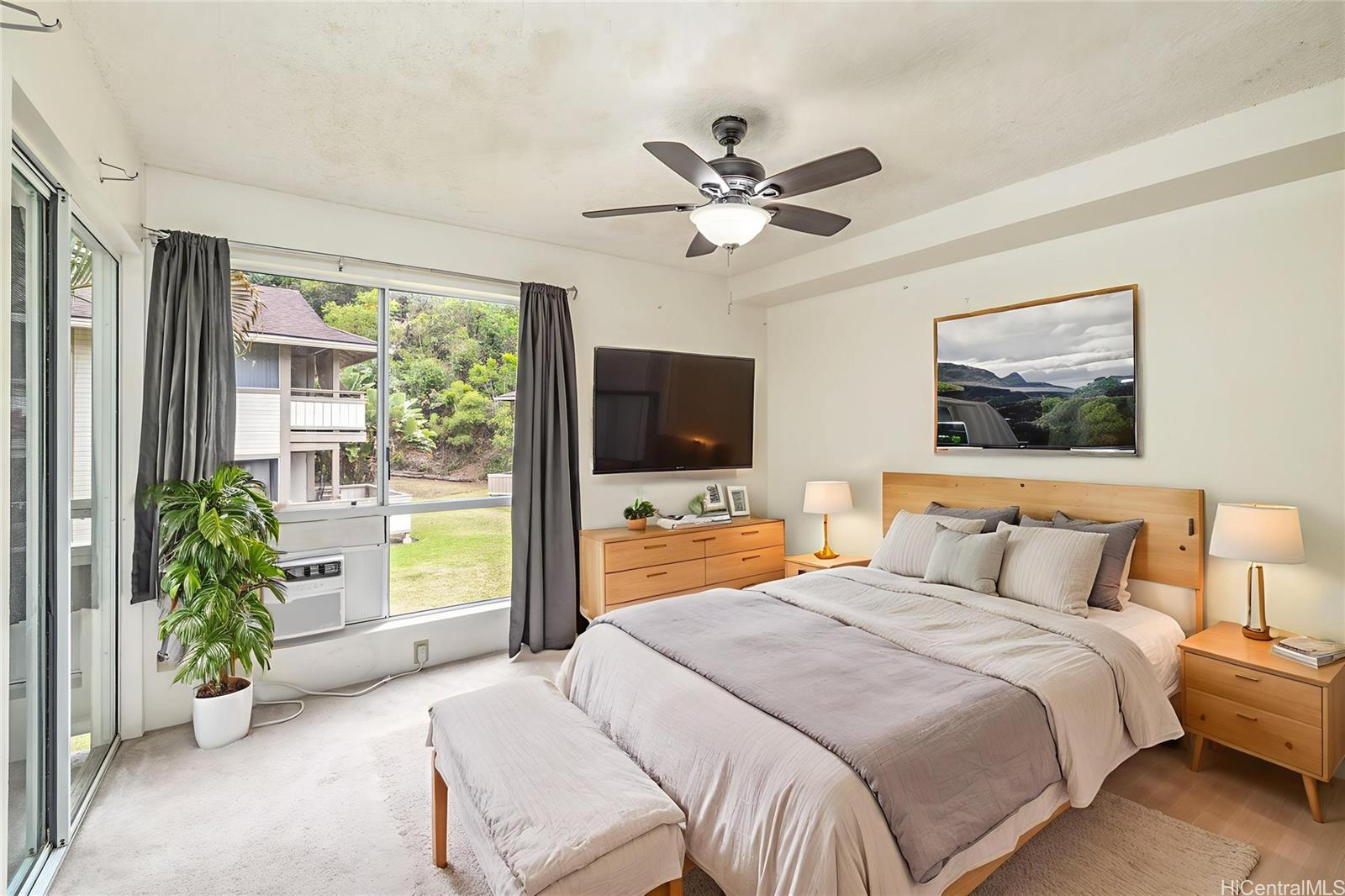 Launani Valley townhouse # D204, Mililani, Hawaii - photo 5 of 10