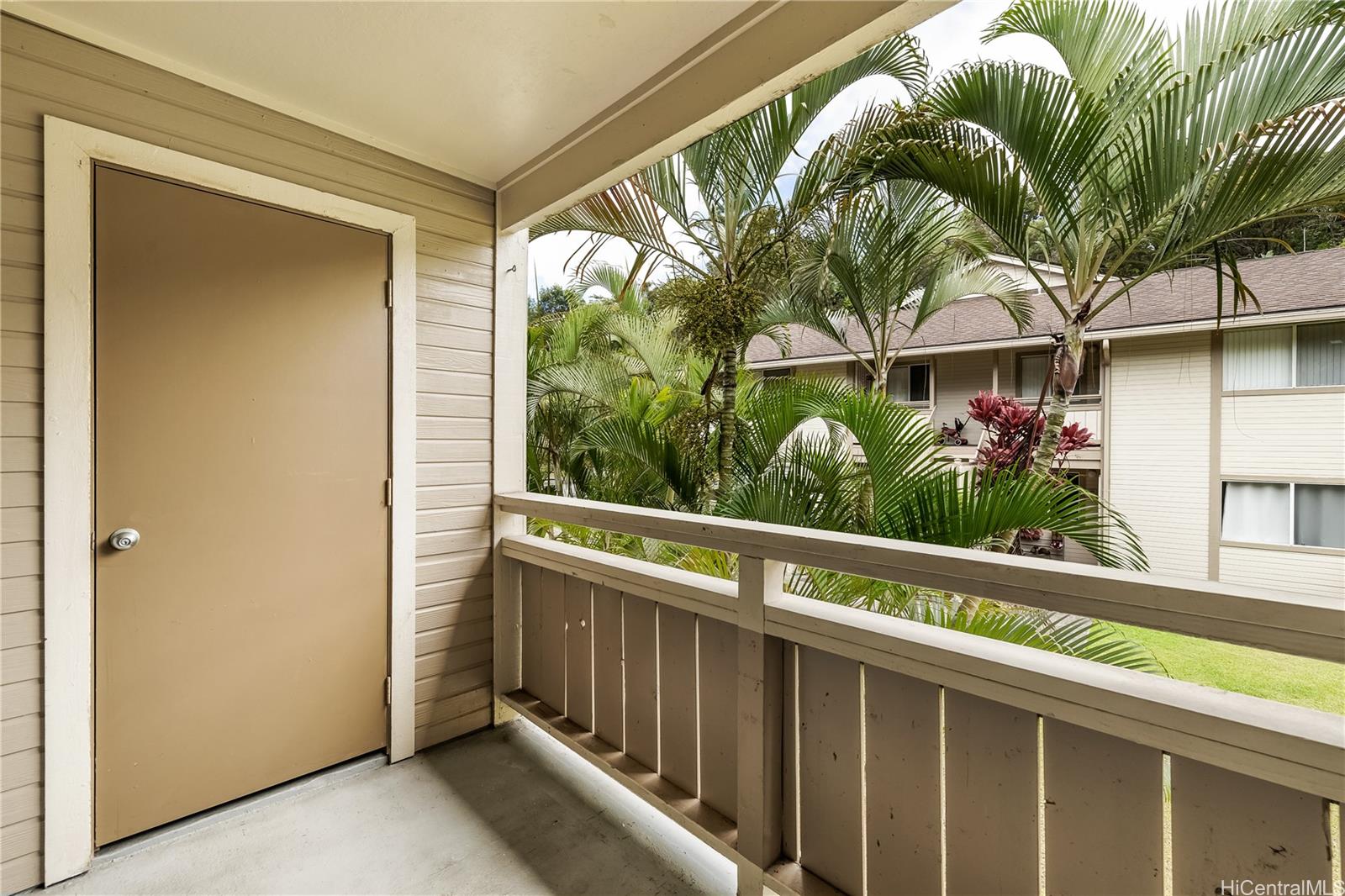 Launani Valley townhouse # D204, Mililani, Hawaii - photo 9 of 10