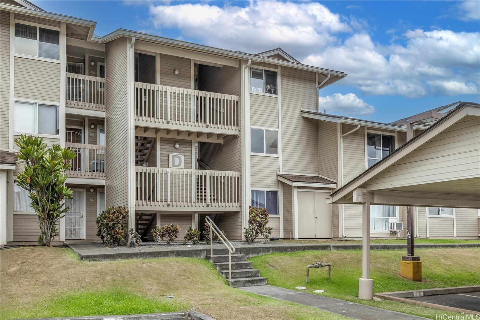 Launani Valley townhouse # D204, Mililani, Hawaii - photo 10 of 10