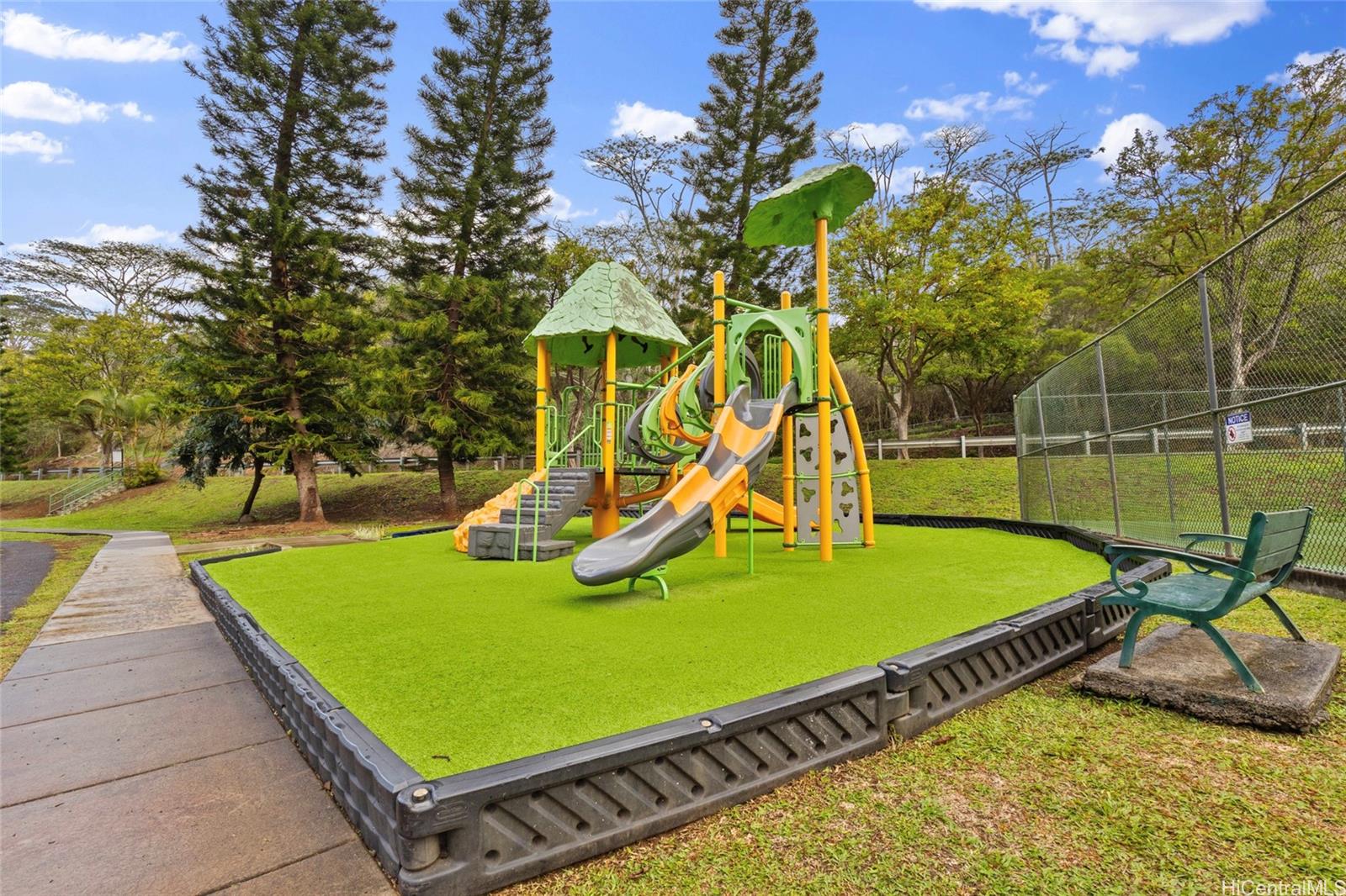 Ridge At Launani Valley condo # J102, Mililani, Hawaii - photo 17 of 18