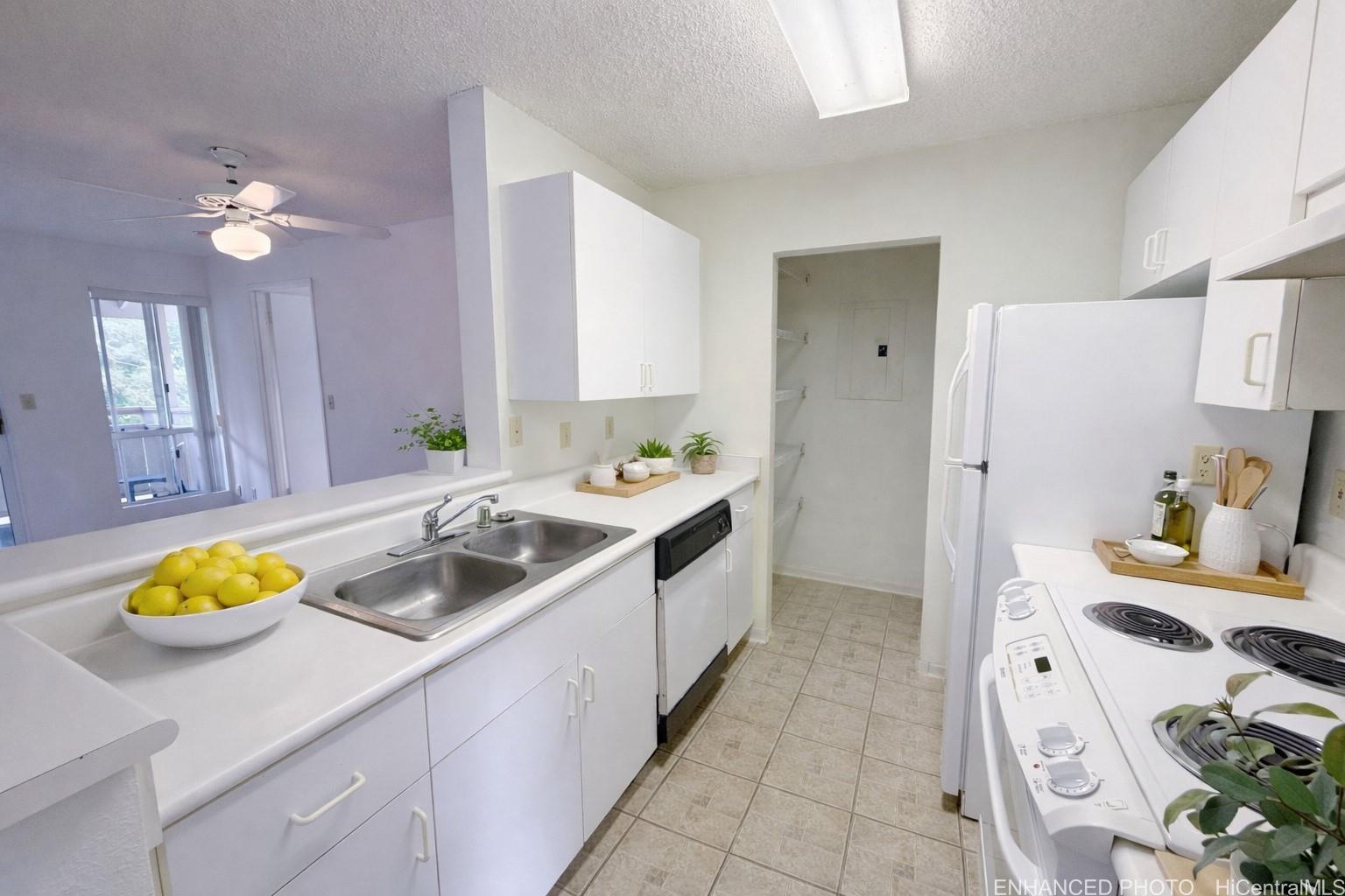 95-510 Wikao Street townhouse # Q206, Mililani, Hawaii - photo 4 of 19