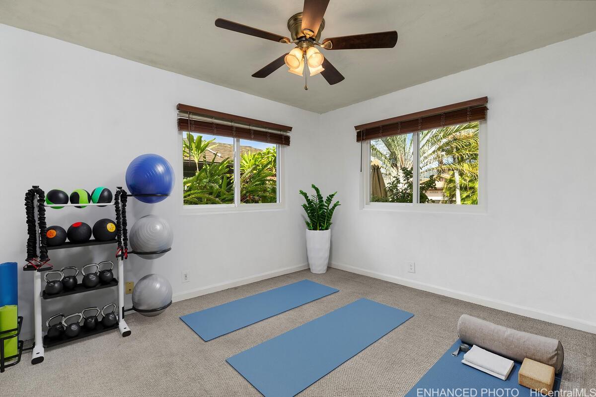 95-528  Awiki Street Mililani Area, Central home - photo 19 of 25