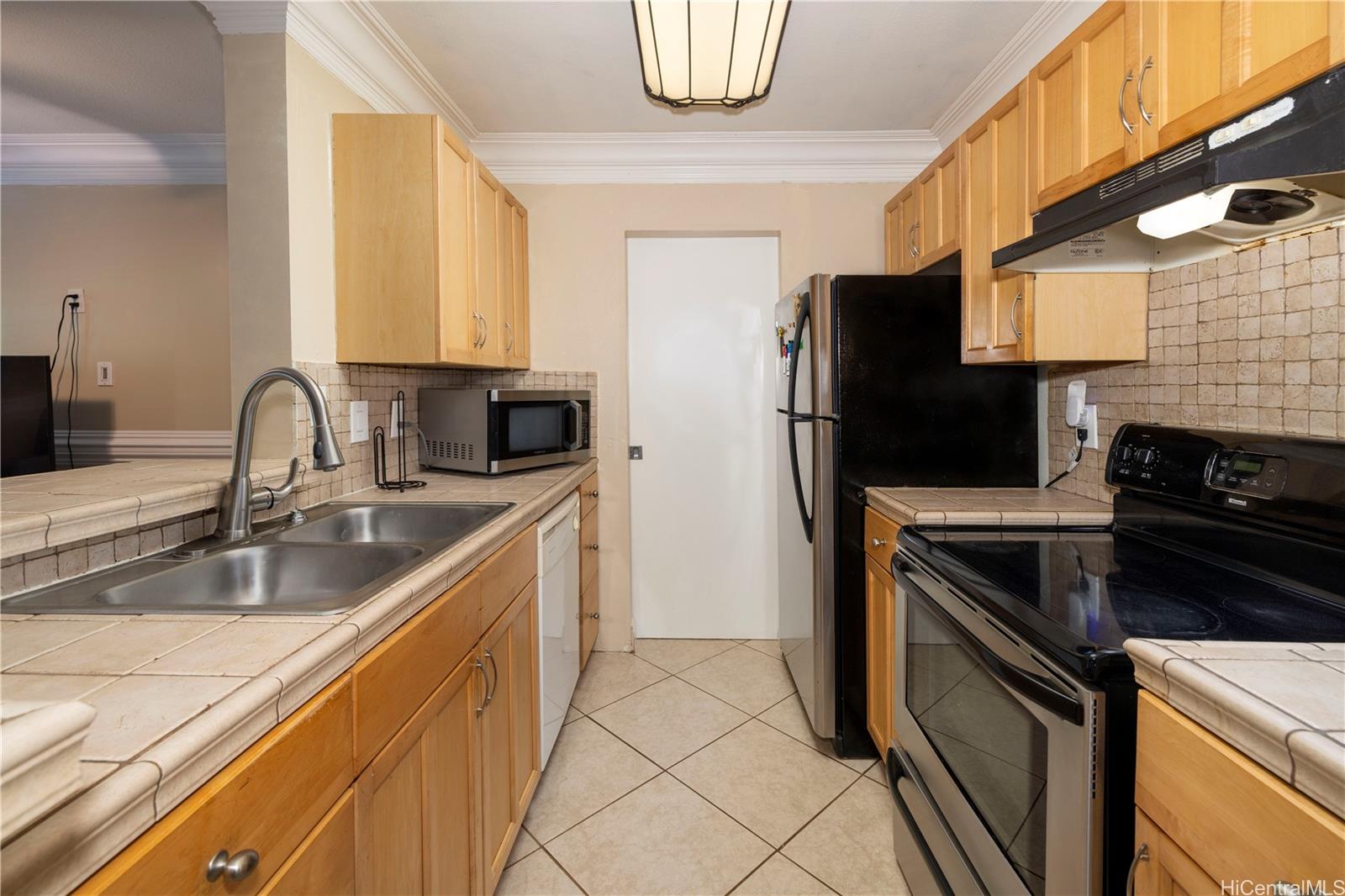 Gardens At Launani Vly 1 condo # D106, Mililani, Hawaii - photo 4 of 18
