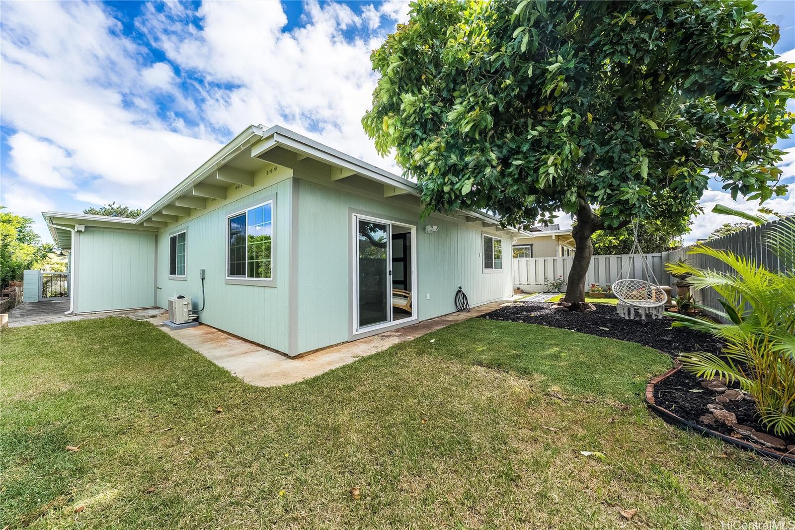 95-546  Wailoa Loop Mililani Area, Central home - photo 23 of 25