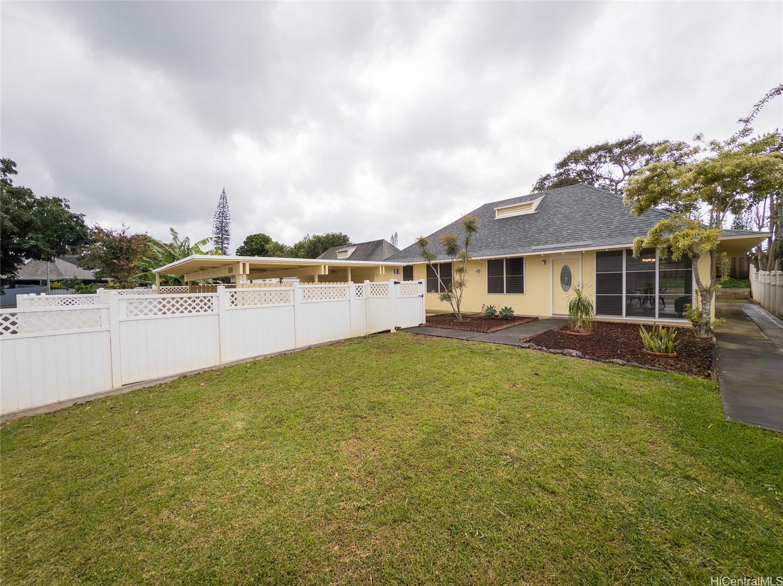 95-576  Naholoholo St Mililani Area, Central home - photo 18 of 22