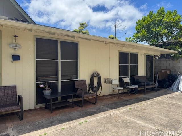 95-595  Naholoholo Street Mililani Area, Central home - photo 3 of 7