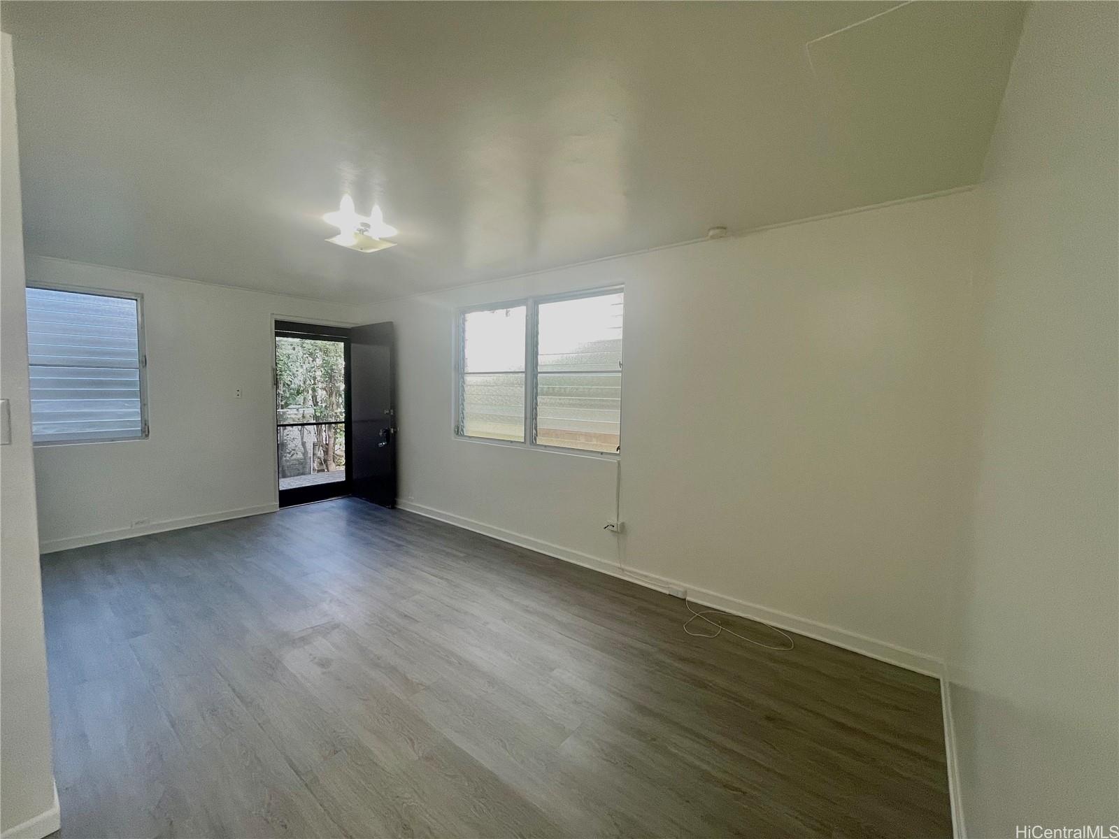 956 Spencer Street 5 Honolulu Hawaii Rental