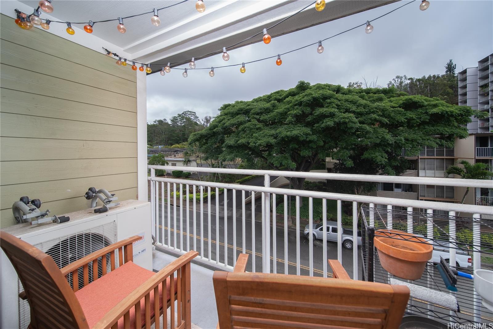 Sixty Parkside condo # C304, Mililani, Hawaii - photo 16 of 19