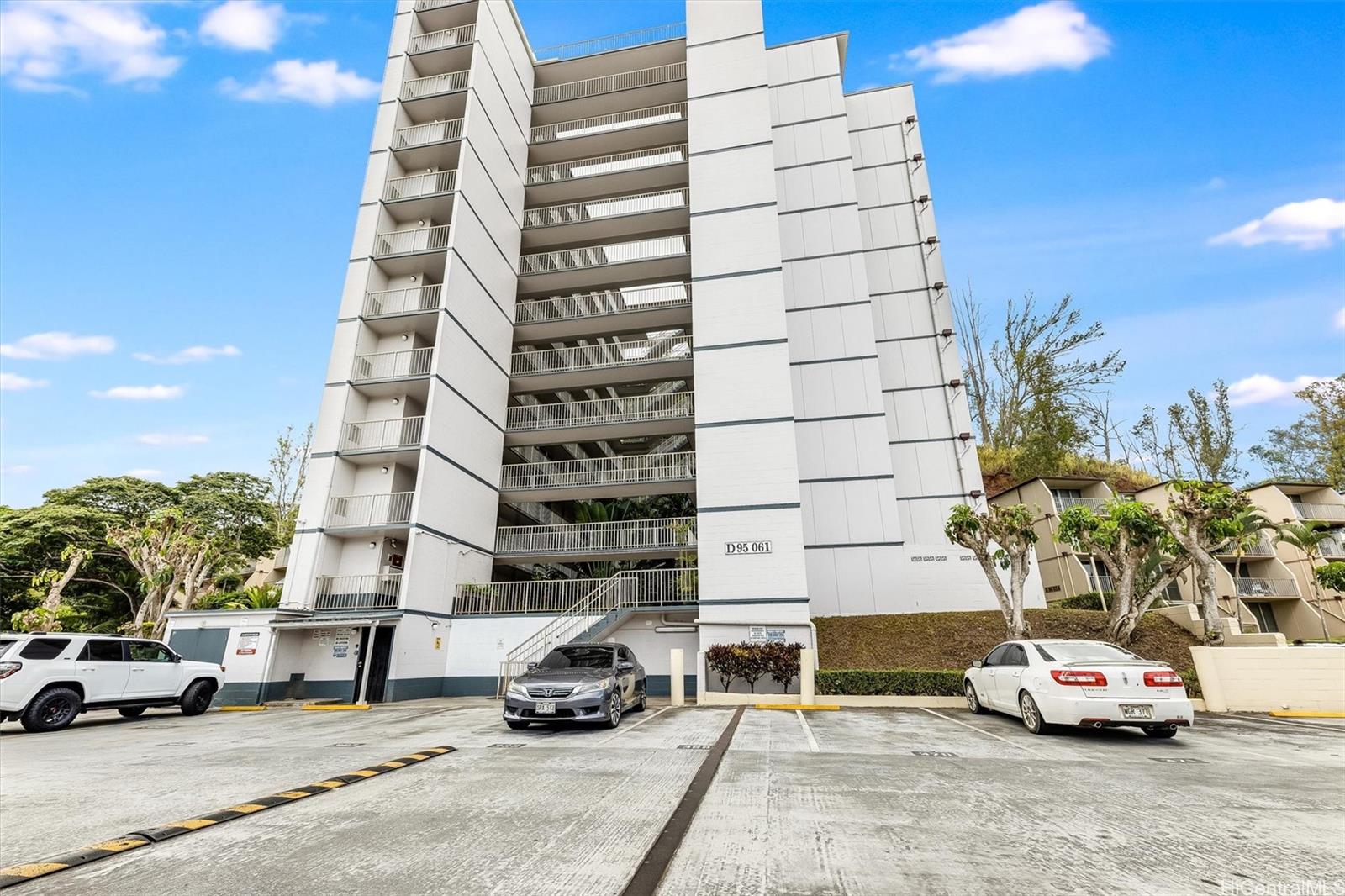 95-61 Waikalani Dr Mililani - Rental - photo 19 of 22