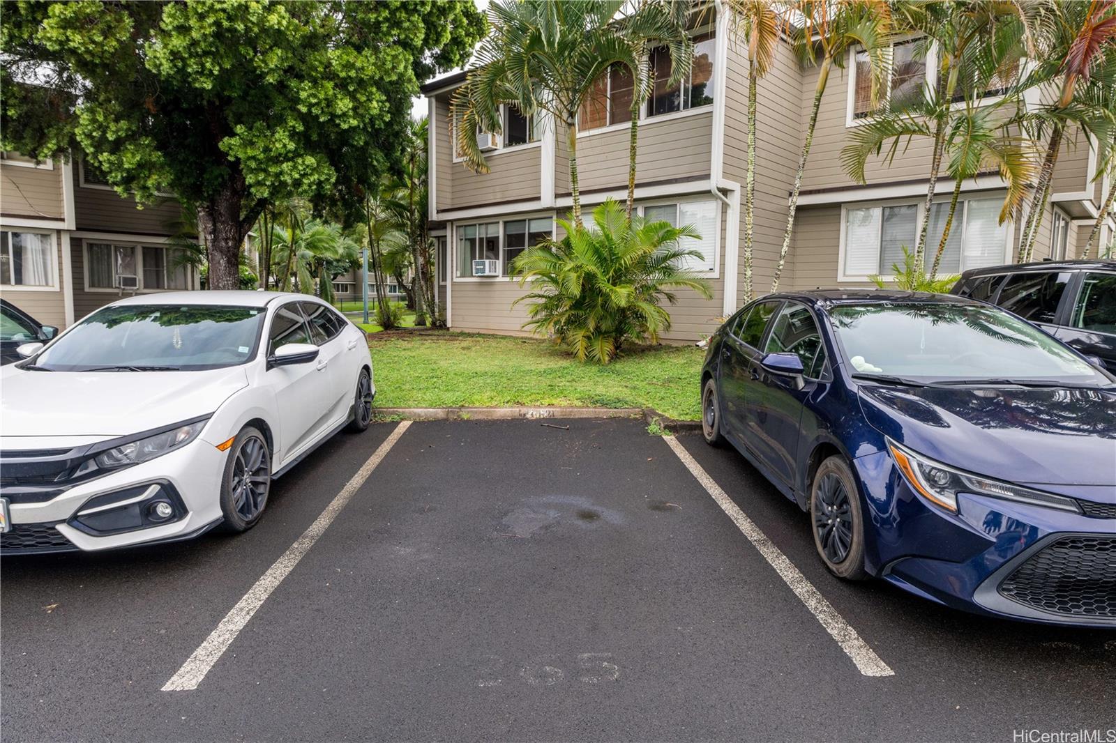 Mililani Town Association townhouse # G104, Mililani, Hawaii - photo 16 of 21