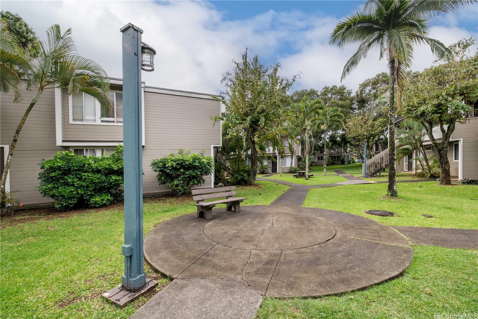 Mililani Town Association townhouse # G104, Mililani, Hawaii - photo 19 of 21