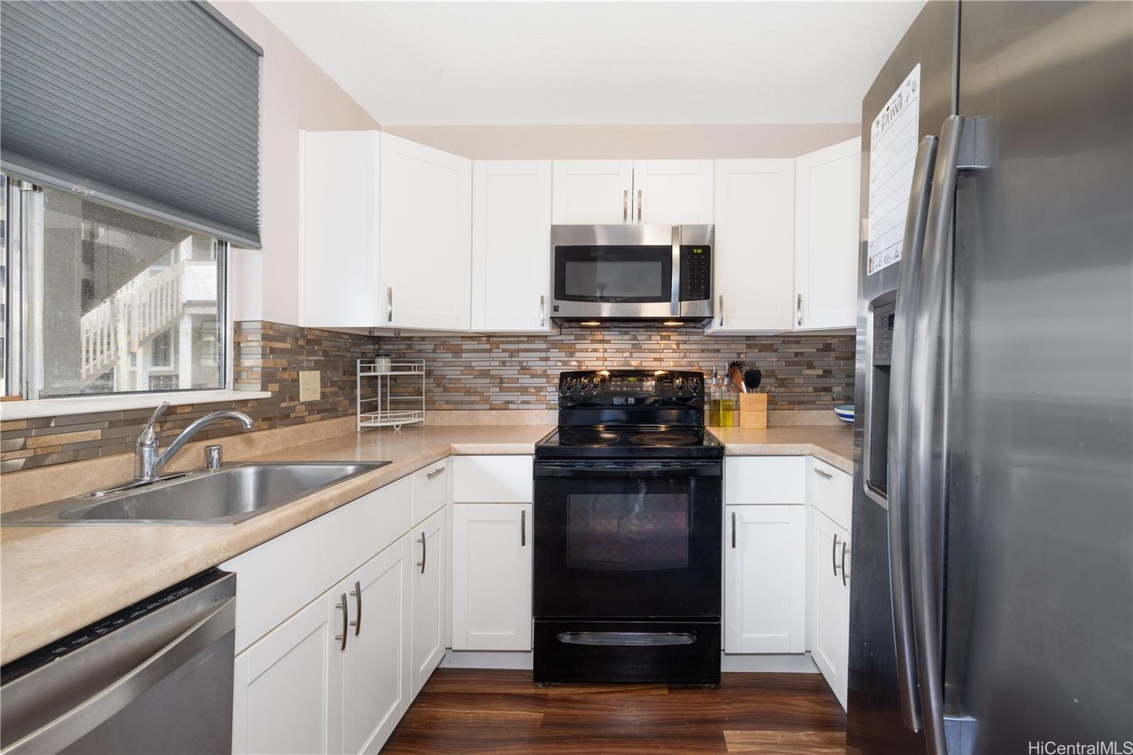 Mililani Town Association townhouse # G104, Mililani, Hawaii - photo 8 of 21