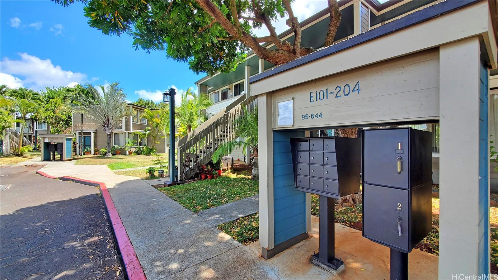 Mililani Town Association townhouse # E202, Mililani, Hawaii - photo 14 of 20