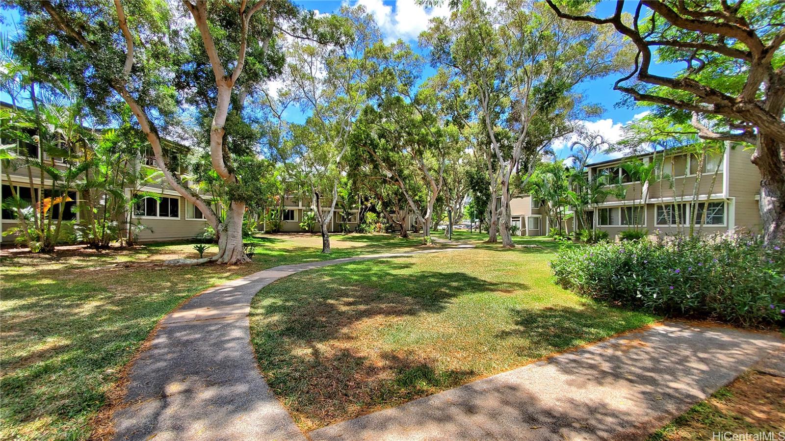 Mililani Town Association townhouse # E202, Mililani, Hawaii - photo 9 of 20