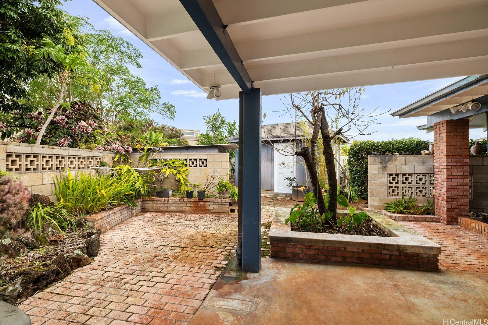 95-644  Naholoholo Street Mililani Area, Central home - photo 16 of 24