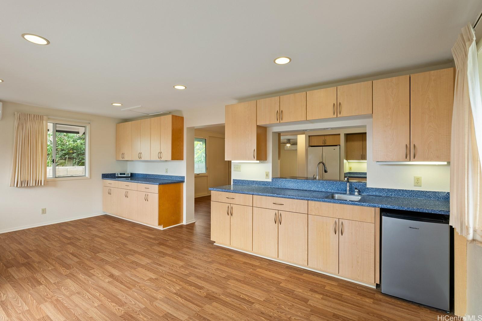 95-644  Naholoholo Street Mililani Area, Central home - photo 5 of 24