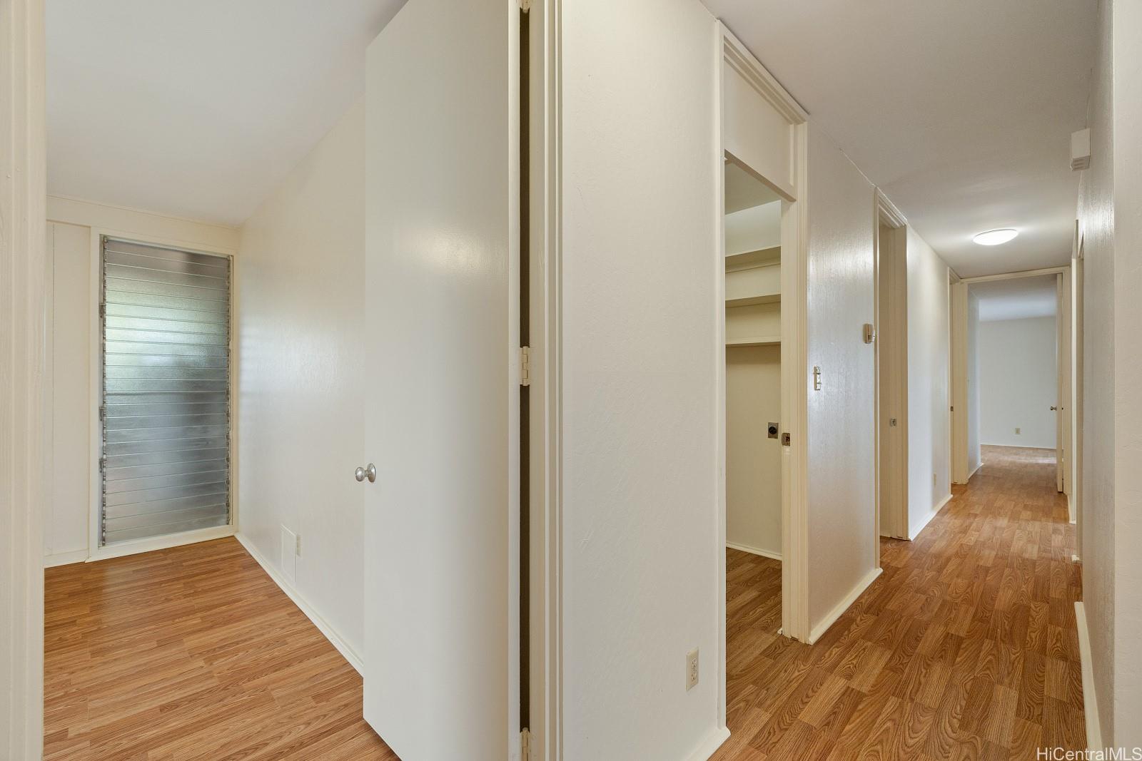 95-644  Naholoholo Street Mililani Area, Central home - photo 8 of 24