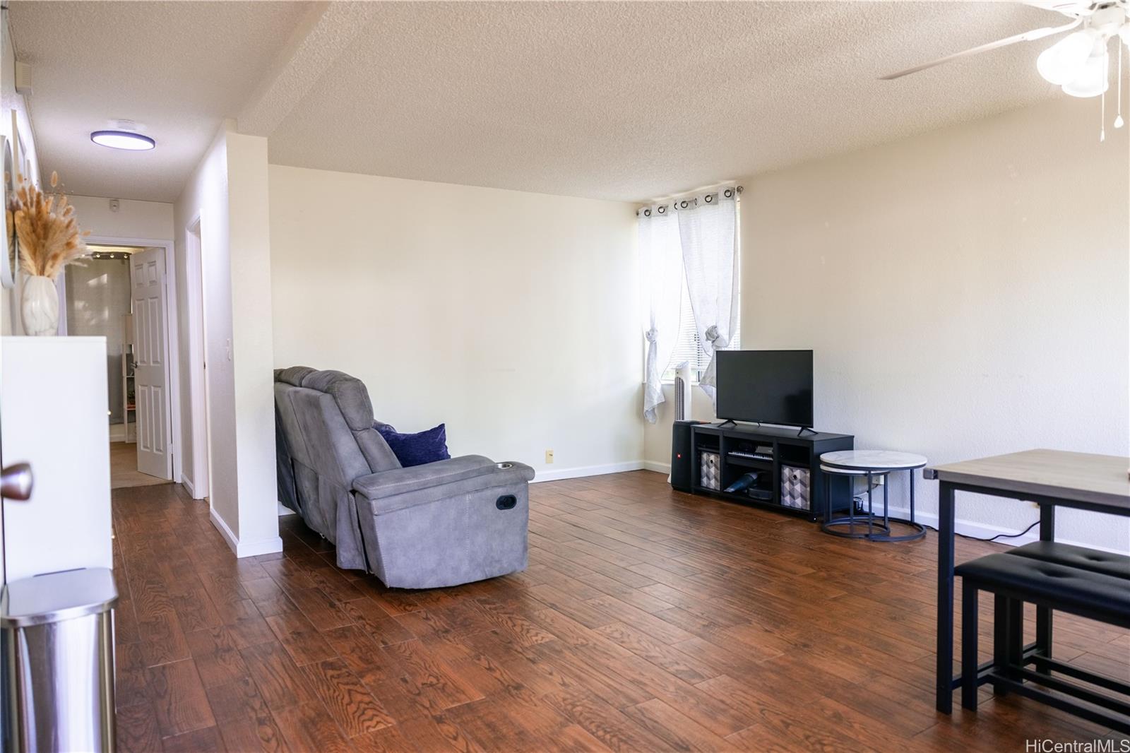 95-646 Hamumu St Mililani - Rental - photo 13 of 15