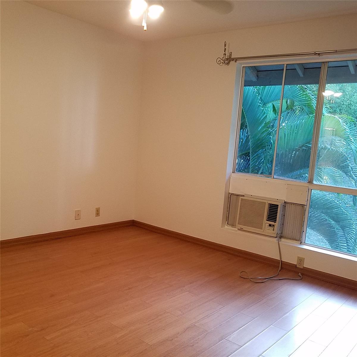 Launani Valley townhouse # K206, Mililani, Hawaii - photo 11 of 18