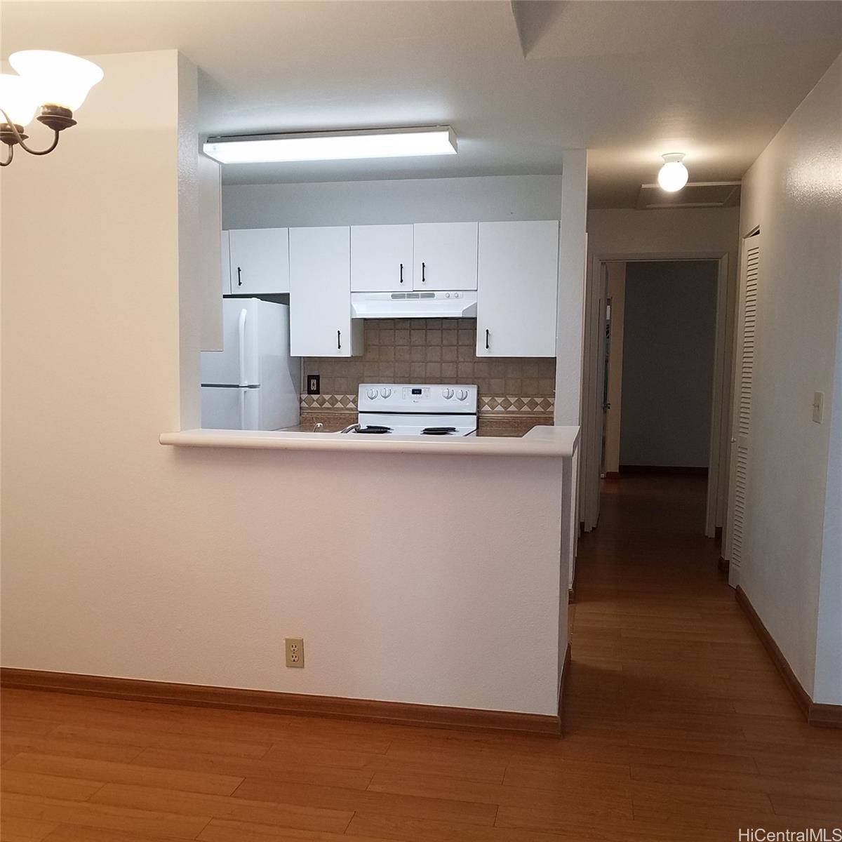 Launani Valley townhouse # K206, Mililani, Hawaii - photo 6 of 18