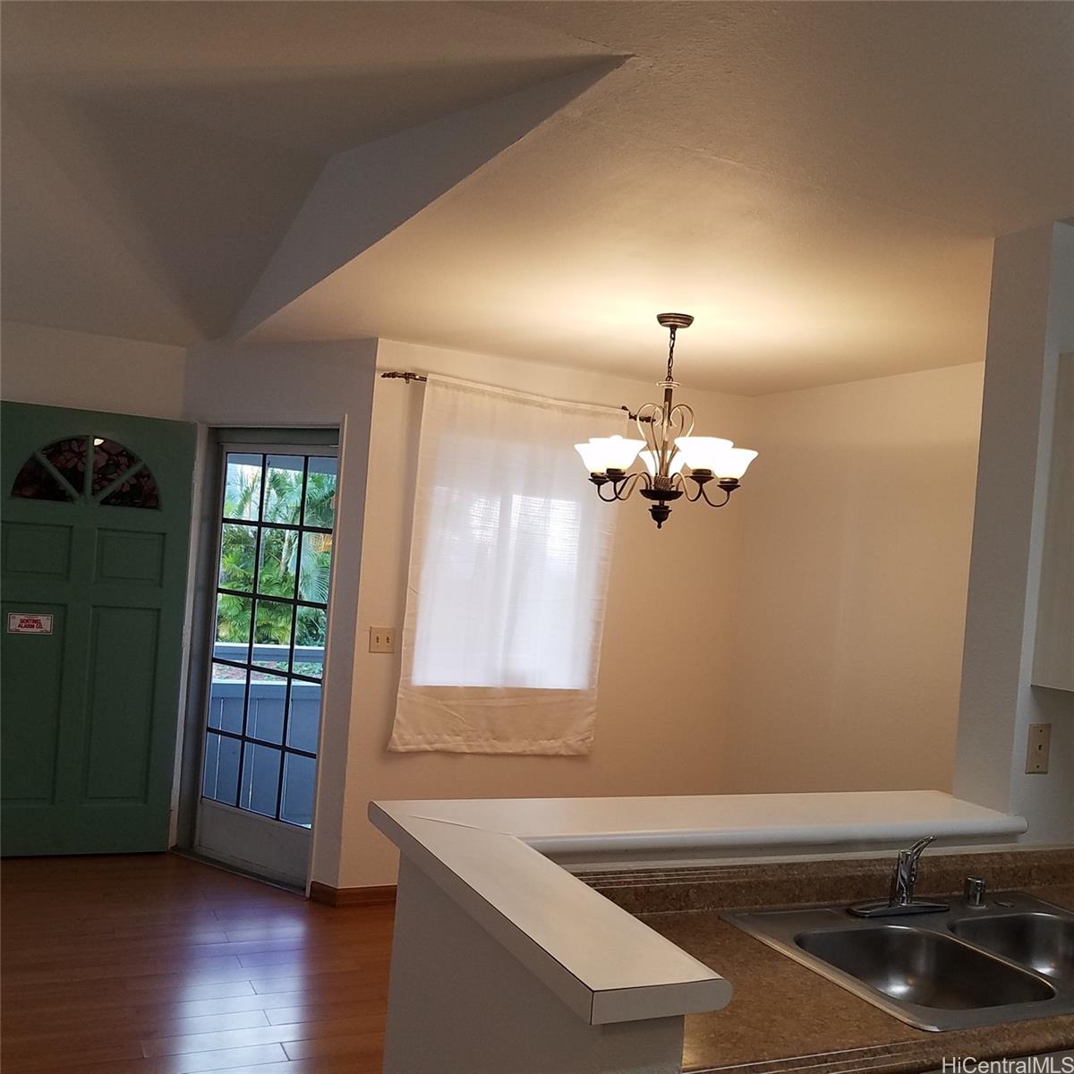 Launani Valley townhouse # K206, Mililani, Hawaii - photo 8 of 18