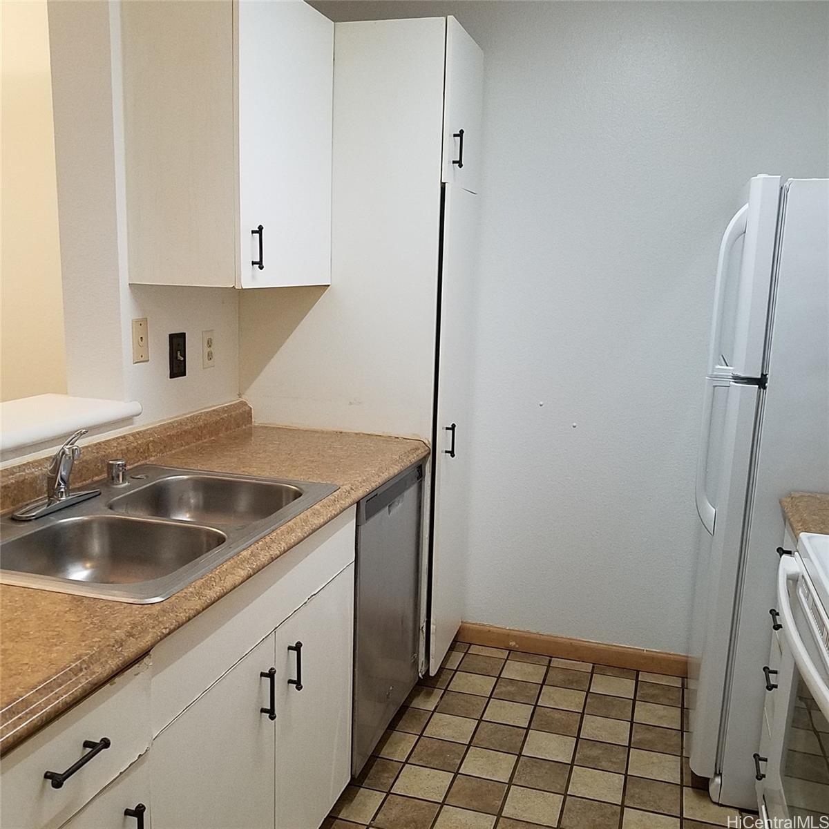 Launani Valley townhouse # K206, Mililani, Hawaii - photo 9 of 18