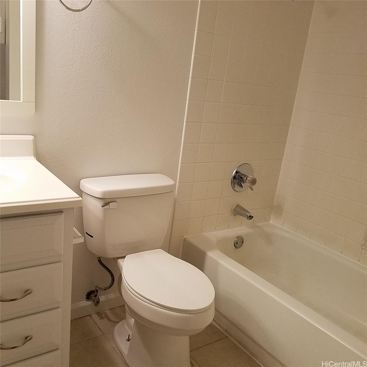 Launani Valley townhouse # K206, Mililani, Hawaii - photo 10 of 18