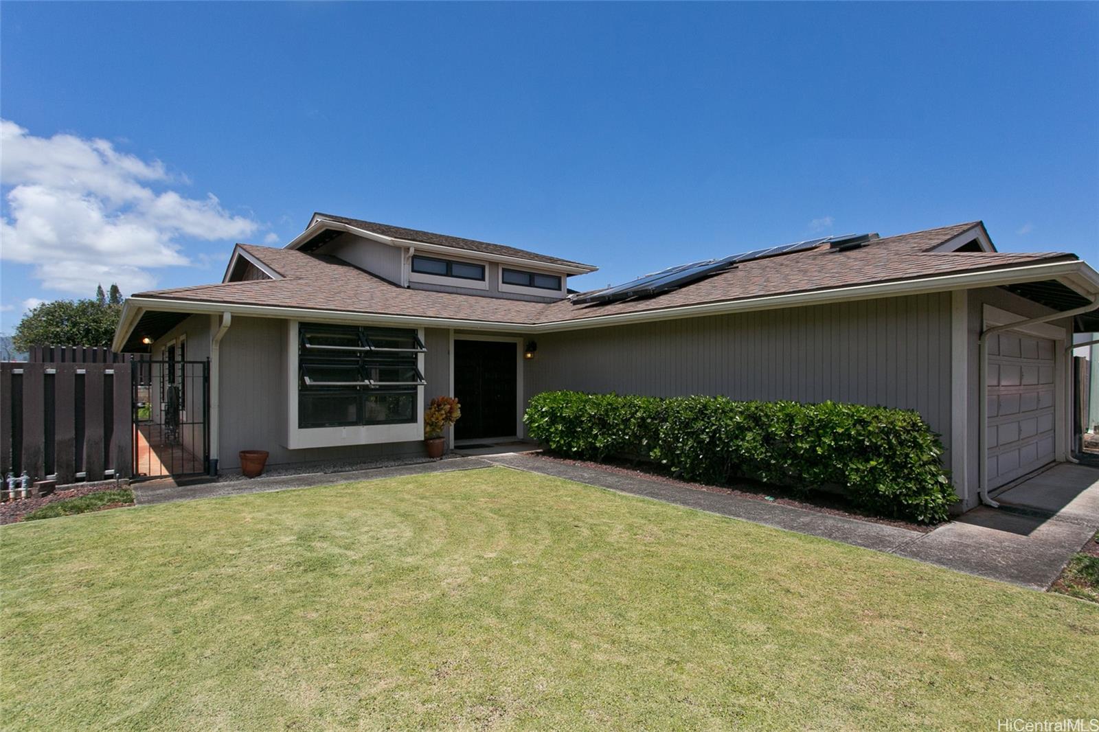 95-662  Kelewaa Street Mililani Area,  home - photo 1 of 24