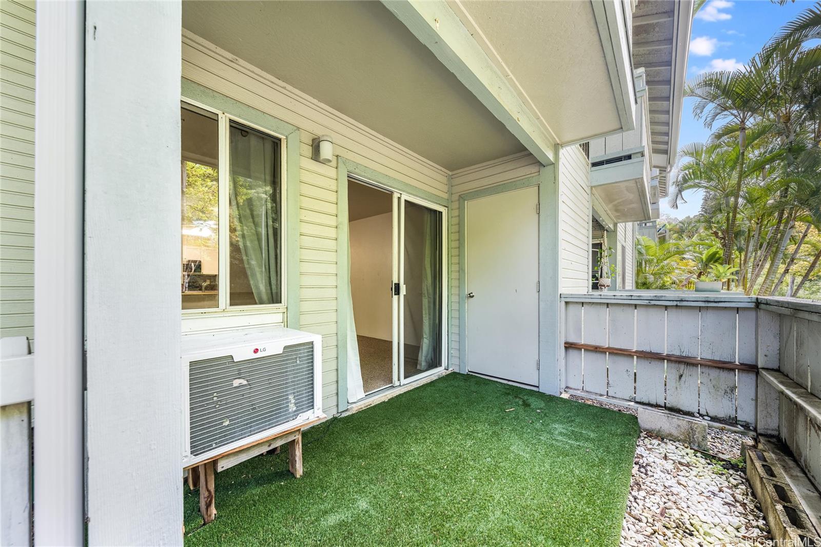 95-668 Wikao St Mililani - Rental - photo 17 of 25