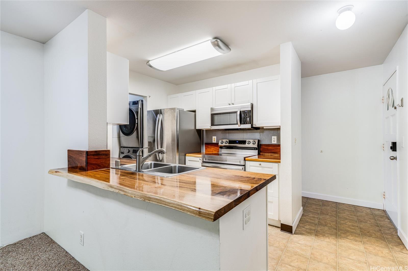 95-668 Wikao St Mililani - Rental - photo 4 of 25