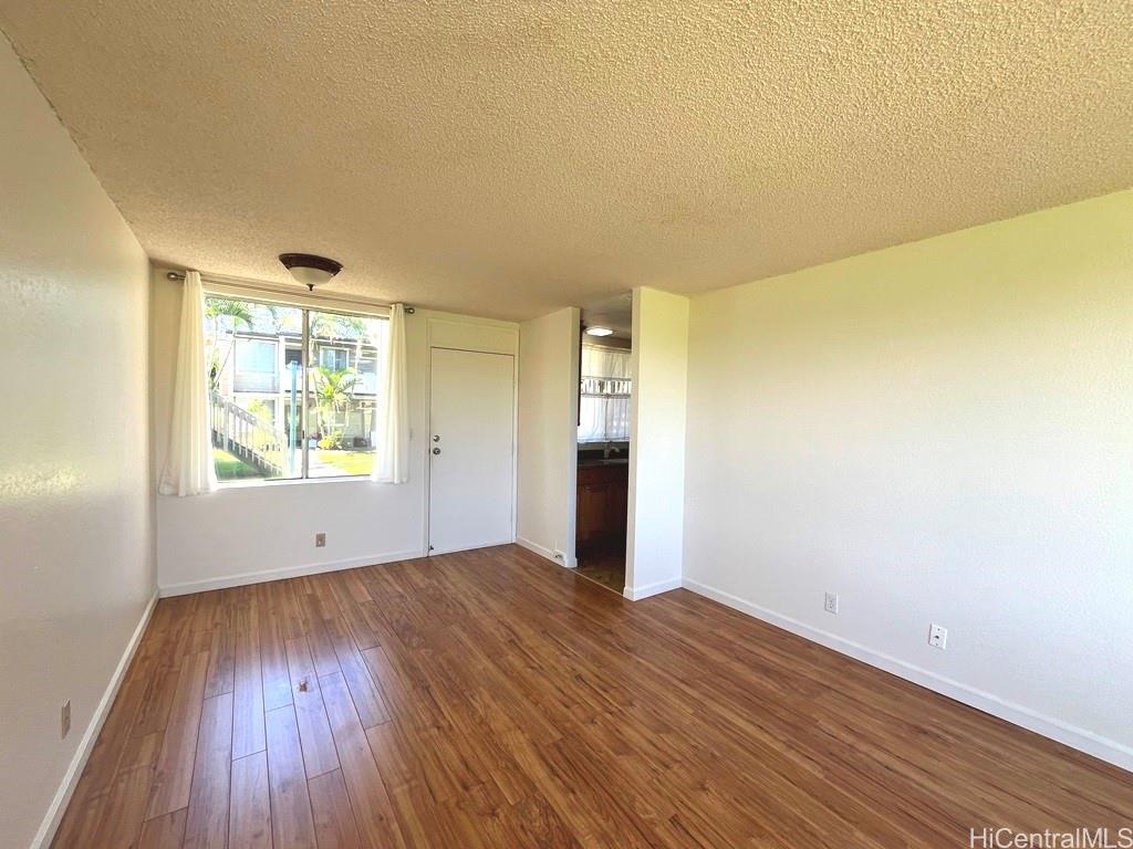 95-670 Hanile St Mililani - Rental - photo 5 of 13