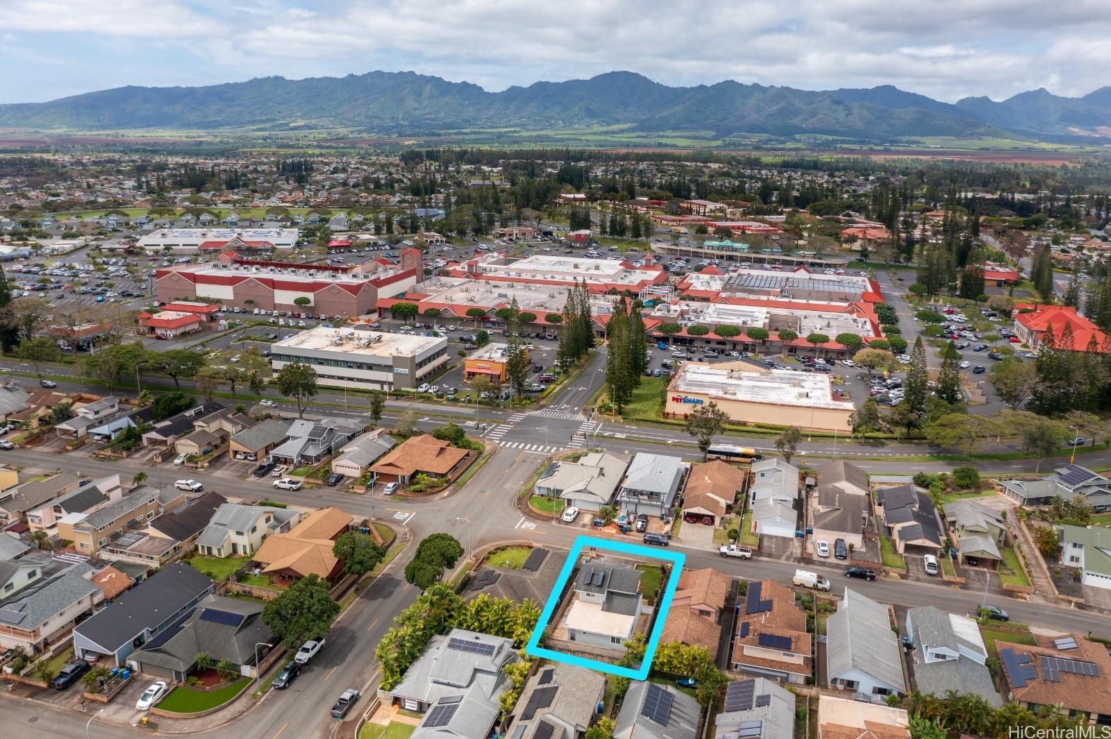 95-683  Alohilani St Mililani Area, Central home - photo 5 of 22