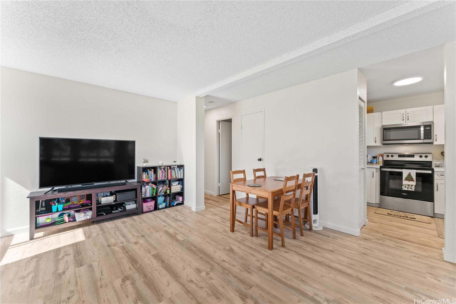 Mililani Terrace condo # P205, Mililani, Hawaii - photo 4 of 21