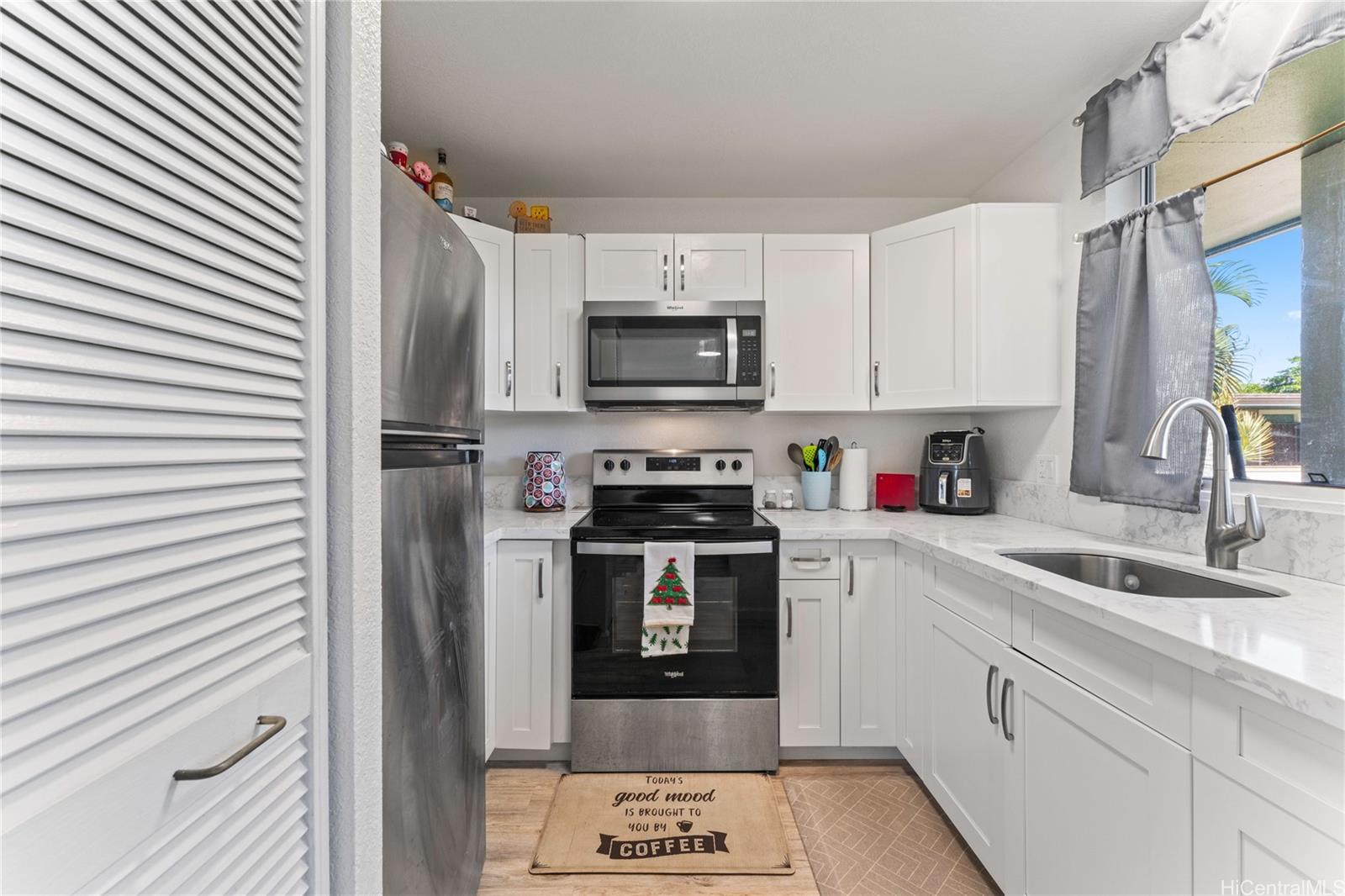 Mililani Terrace condo # P205, Mililani, Hawaii - photo 6 of 21