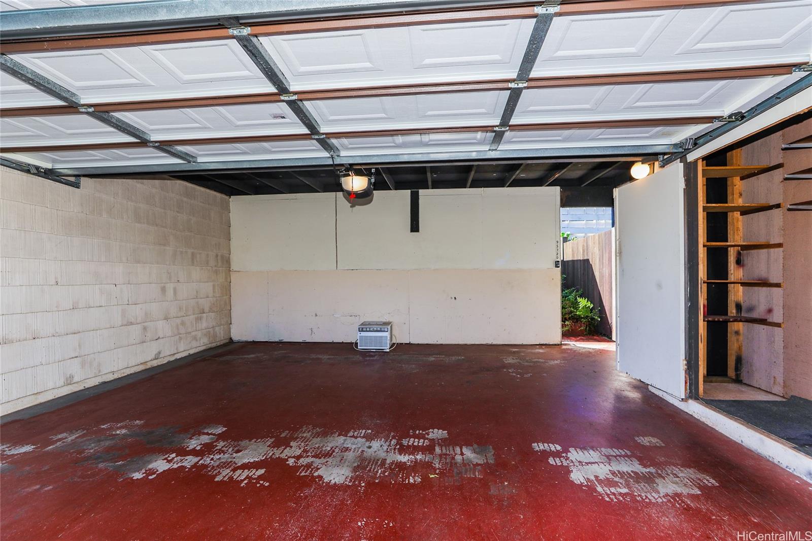 95-720  Kahikinui Street Mililani Area, Central home - photo 11 of 12