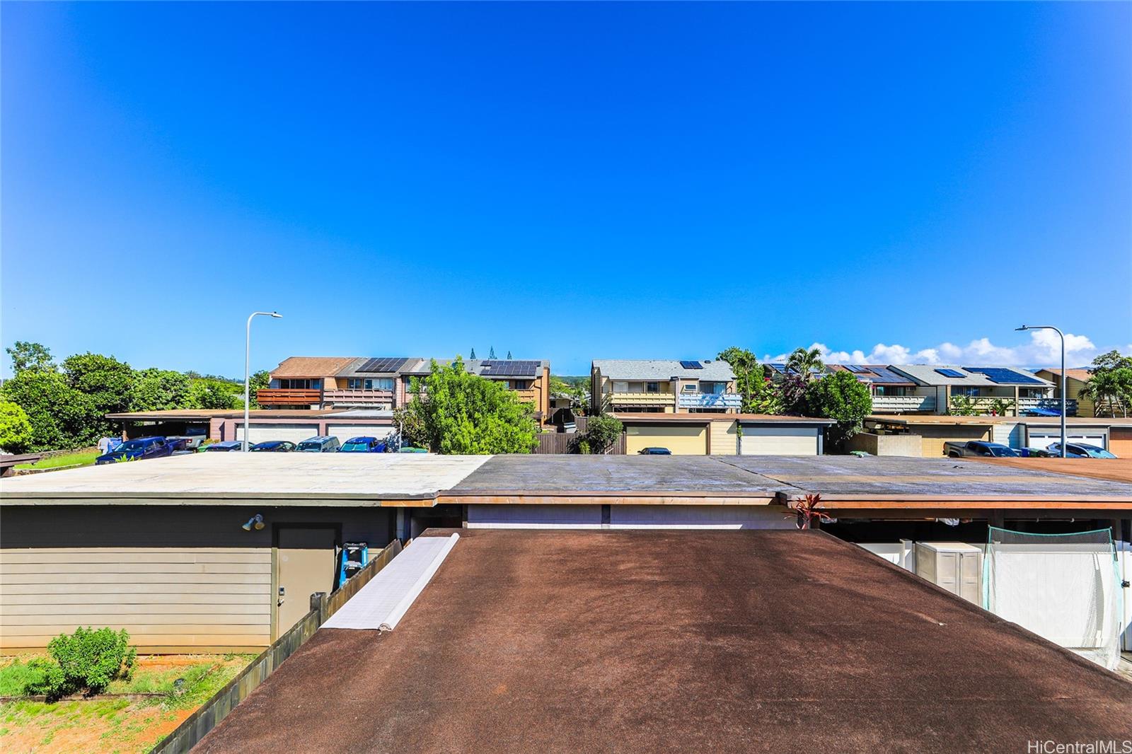 95-720  Kahikinui Street Mililani Area, Central home - photo 10 of 12