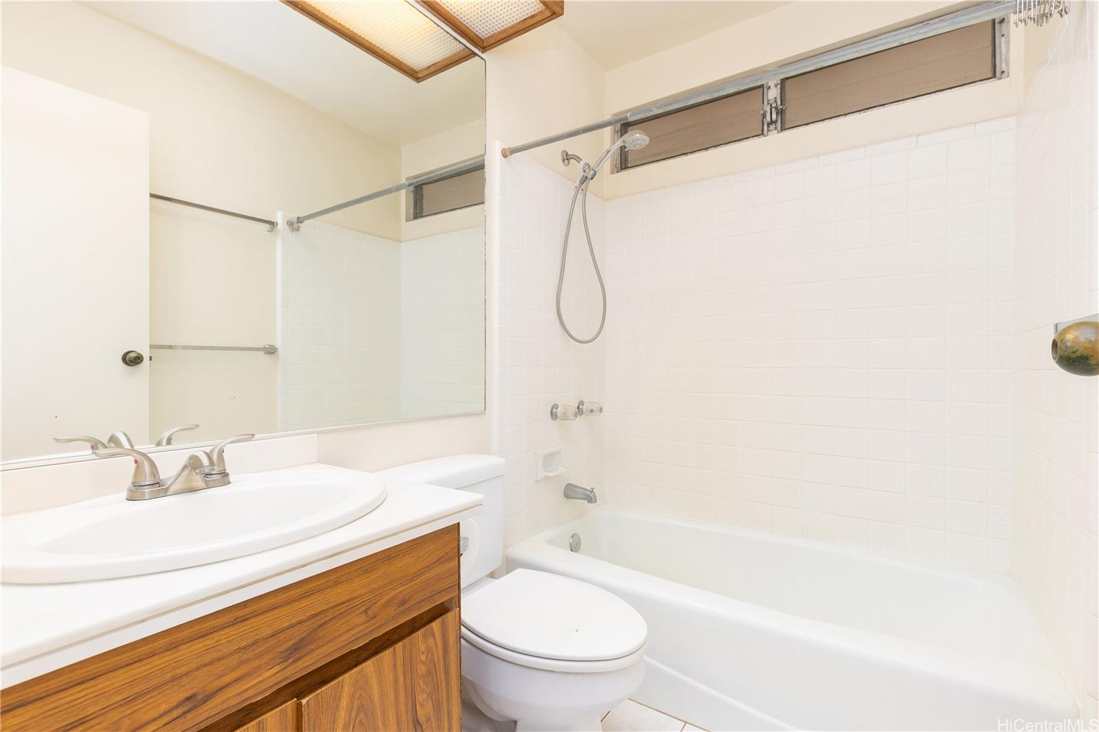 95-744  Hinalii St Mililani Area, Central home - photo 18 of 22