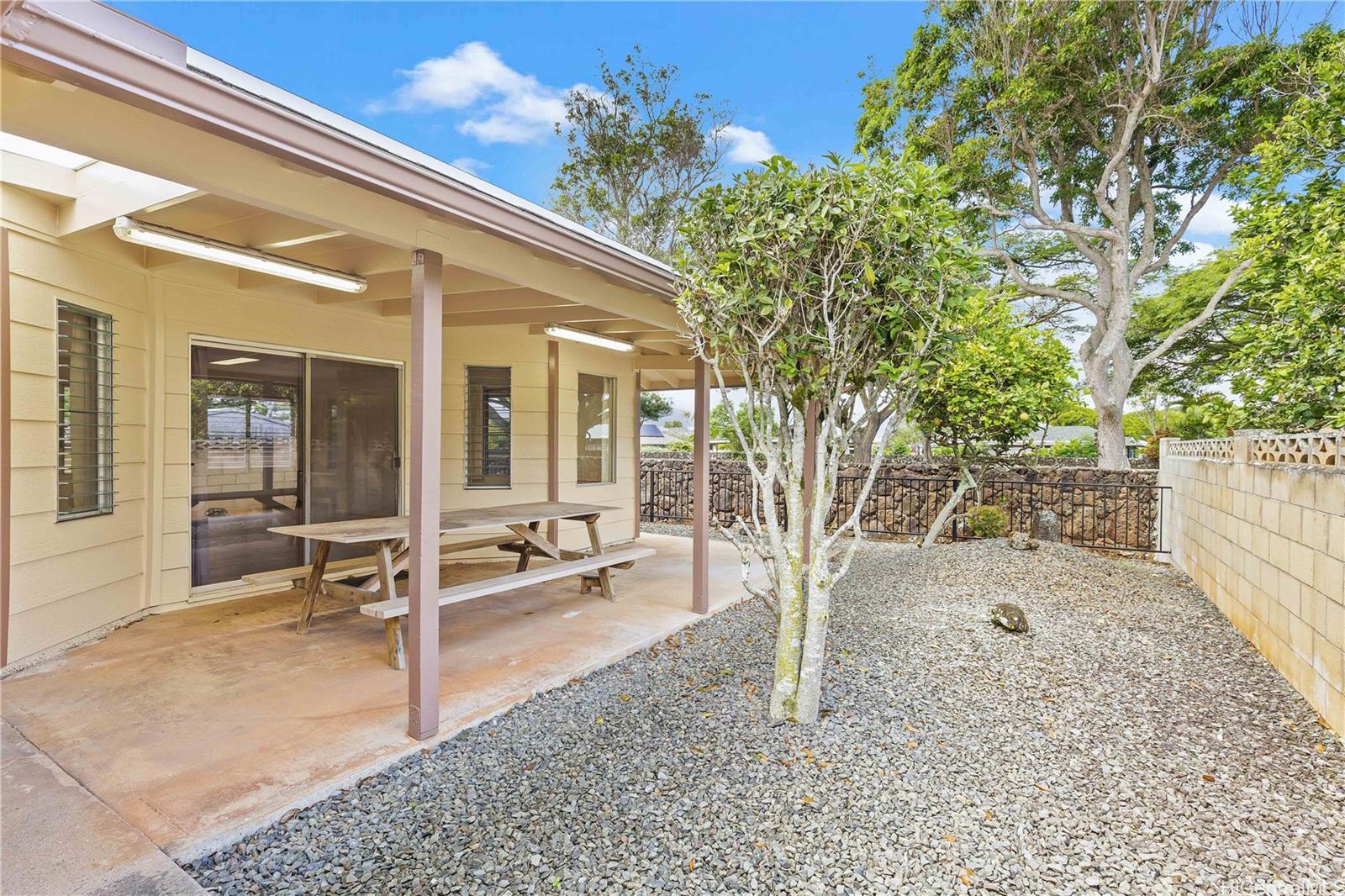 95-744  Hinalii St Mililani Area, Central home - photo 20 of 22