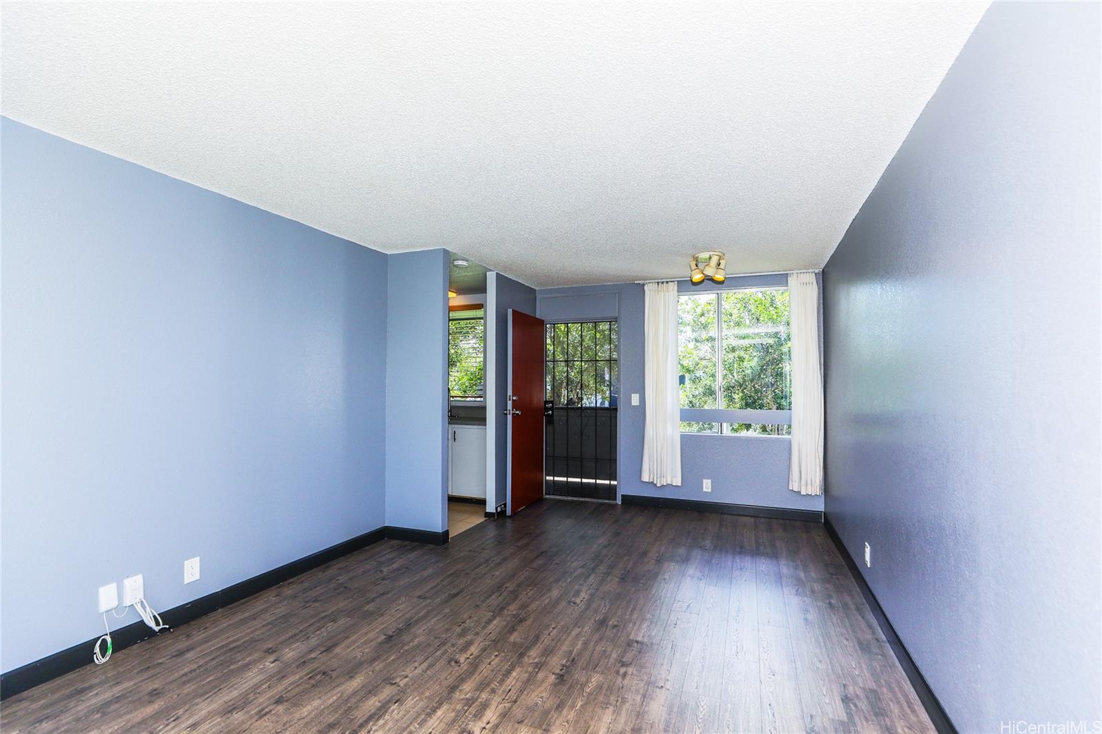 95-756 Hokuwelowelo Pl Mililani - Rental - photo 3 of 25