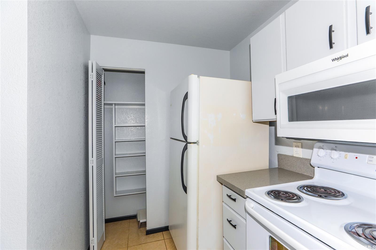 95-756 Hokuwelowelo Pl Mililani - Rental - photo 8 of 25