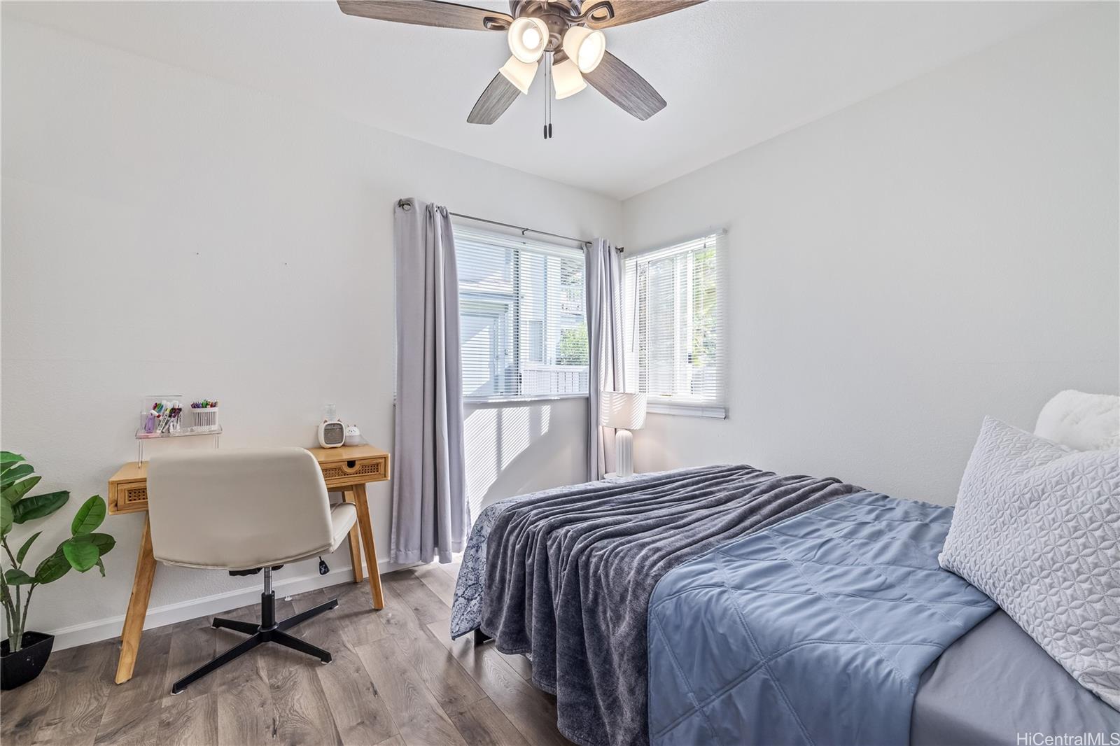 Launani Valley townhouse # A101, Mililani, Hawaii - photo 10 of 15