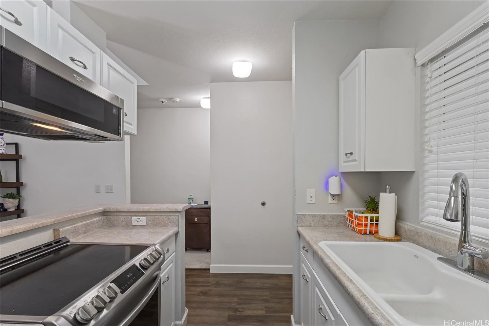 95-781 Wikao St Mililani - Rental - photo 6 of 25