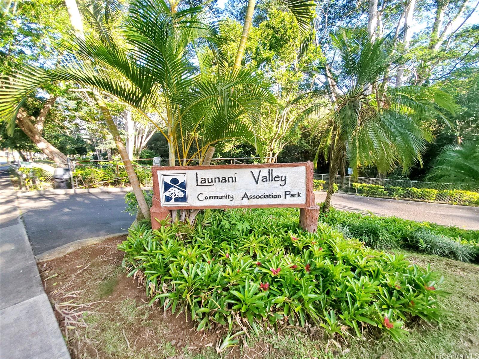 Launani Valley townhouse # N106, Mililani, Hawaii - photo 17 of 21